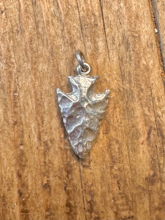 Hammered Arrowhead 925 Sterling Silver Pendant