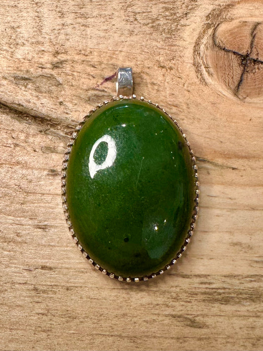 Vintage Jade Oval 925 Silver Pendant