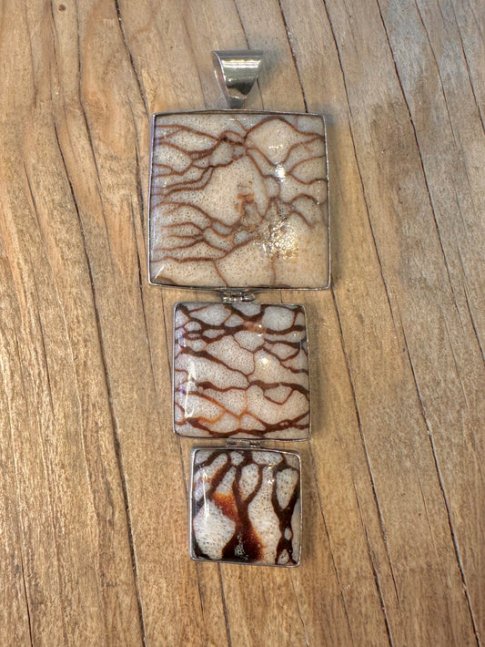 Vintage Square Shell 925 Sterling Silver Pendant