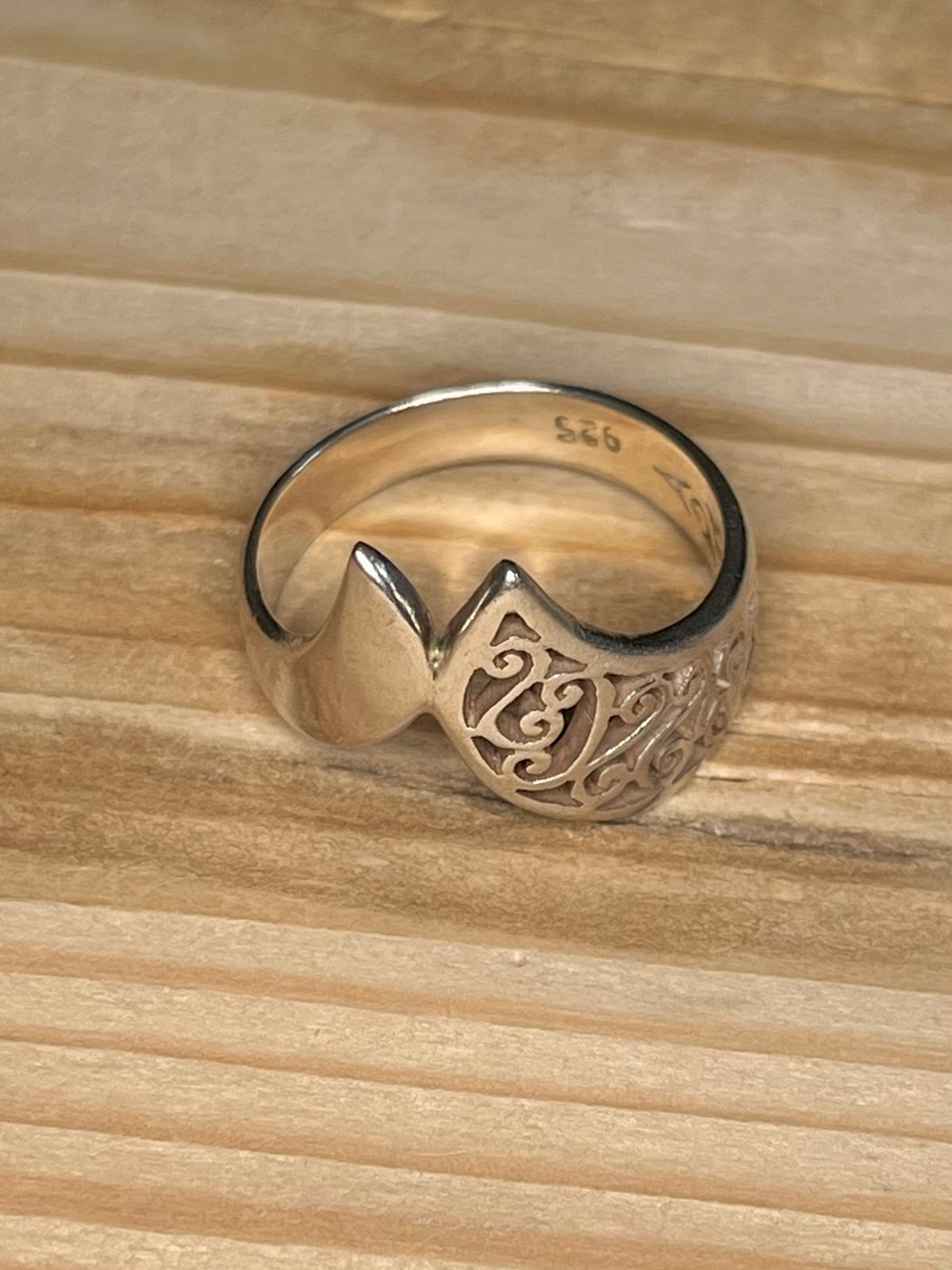 Swirly V-Shaped 925 Sterling Silver Size 9.25+S1/2 Ring
