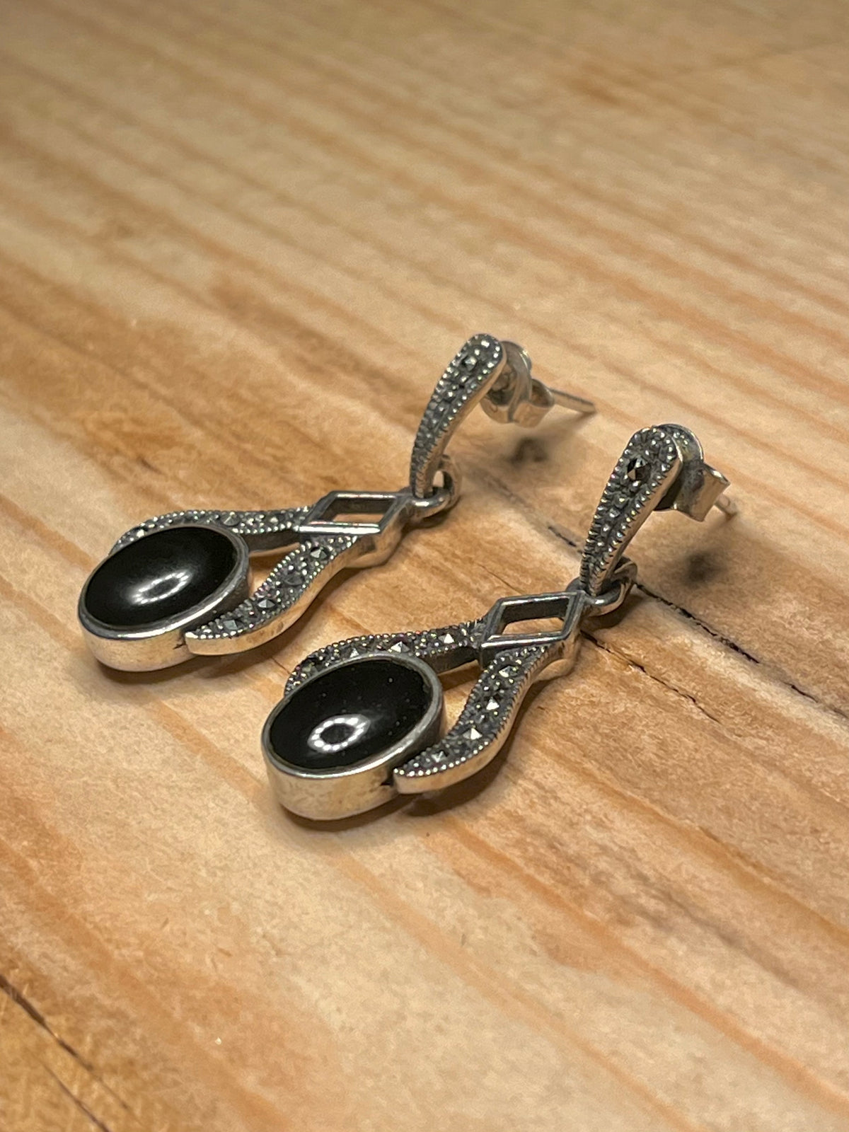 Mother Of Pearl and Black Onyx Reversible Drop 925 Sterling Silver Earrings
