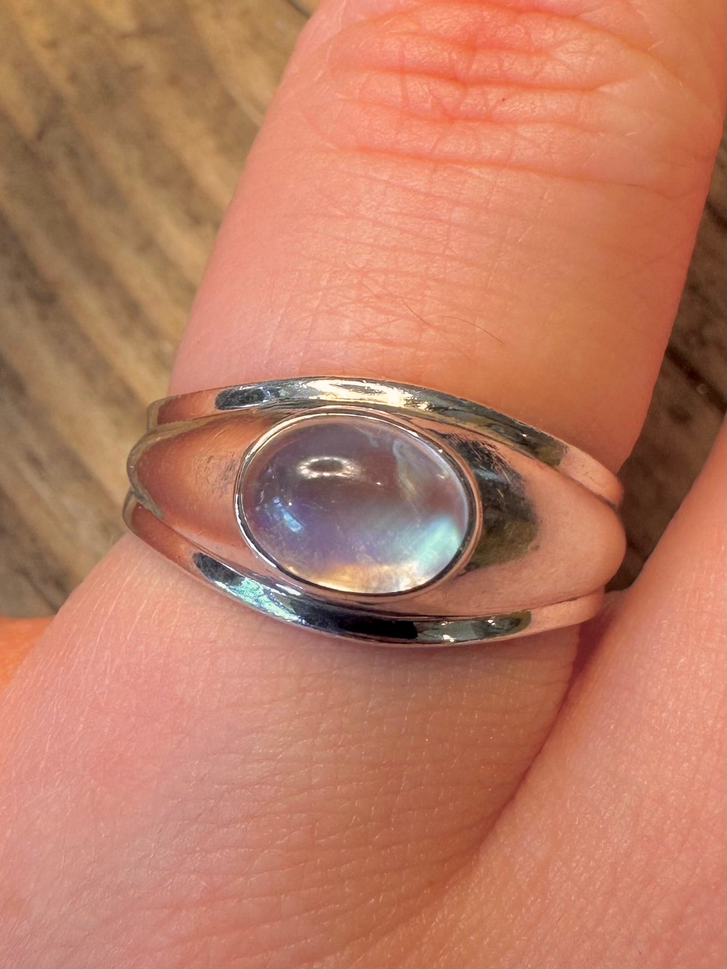 Moonstone Dome 925 Sterling Silver Size S Ring