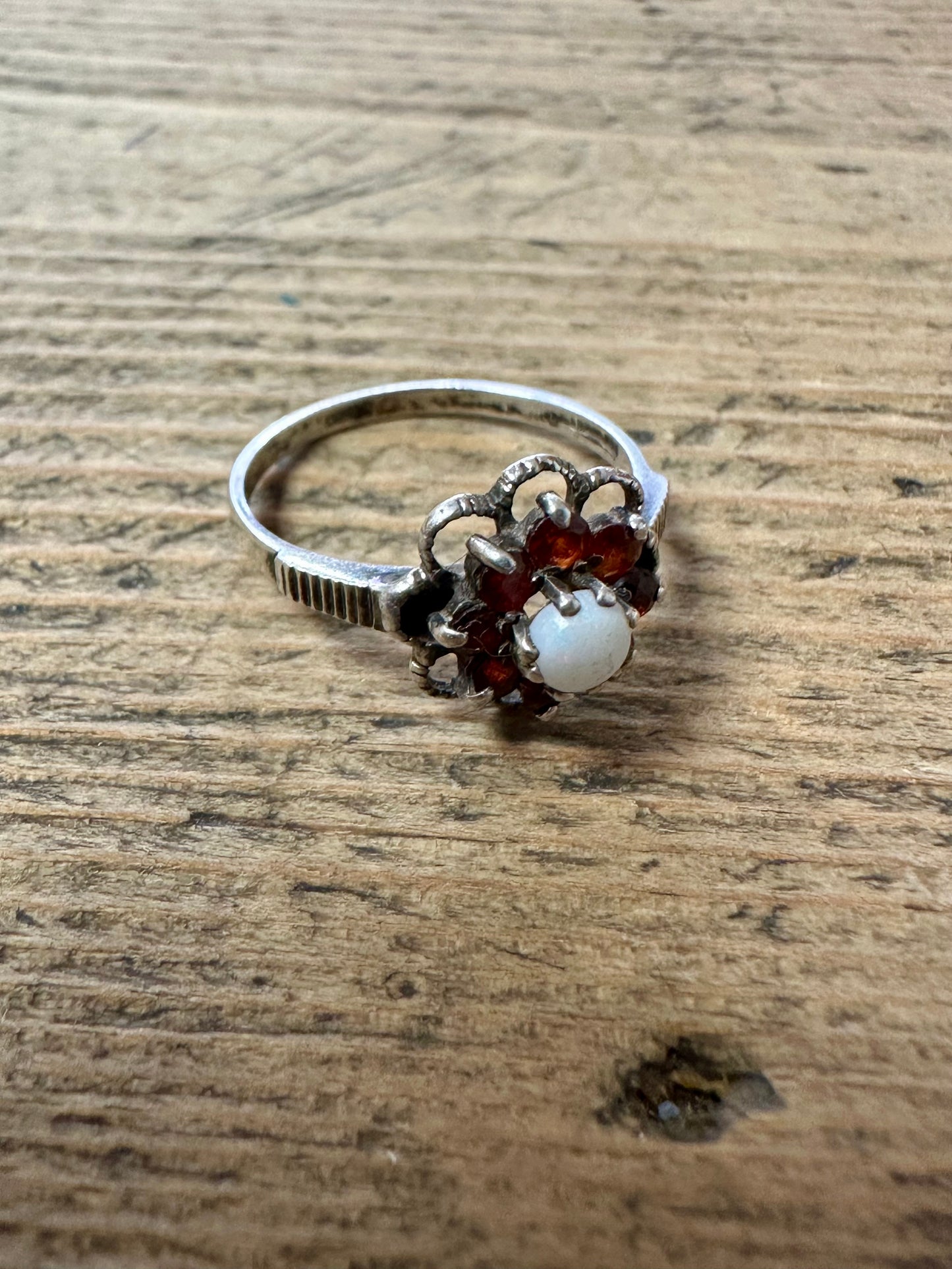Vintage Opal and Garnet 925 Silver Size N Ring