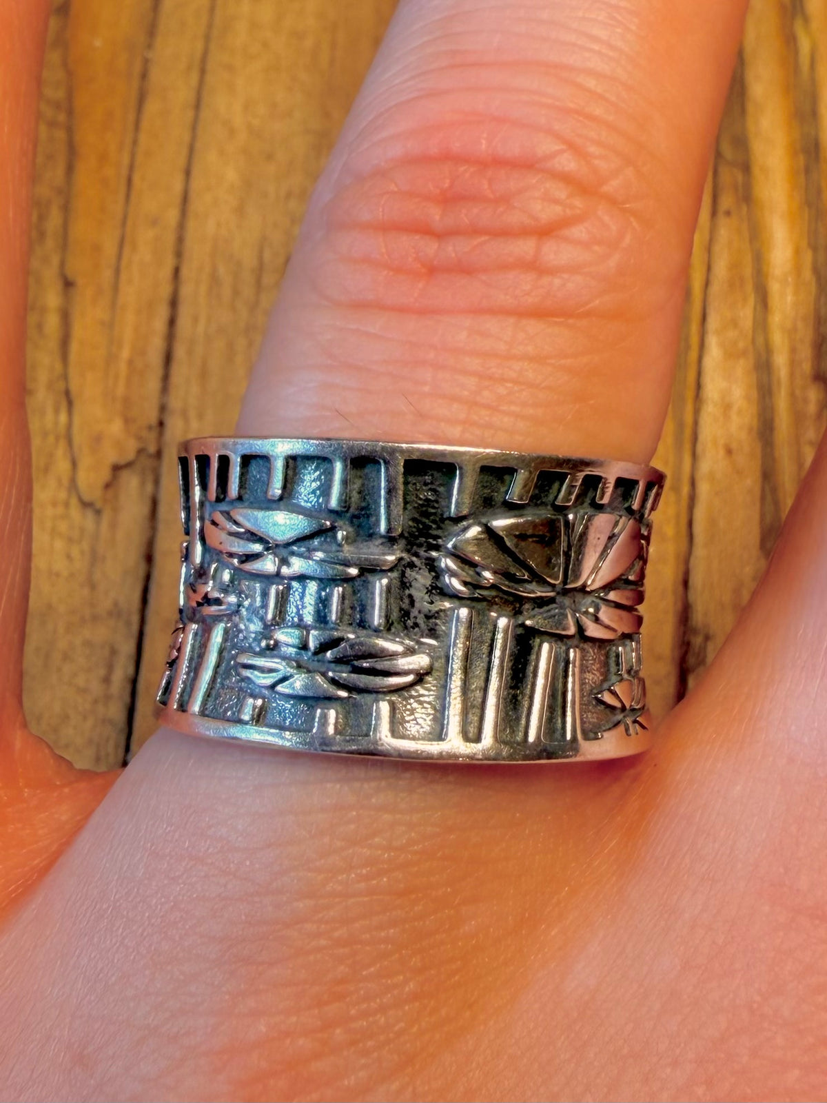 Wide Engraved Lily Pad Design 925 Sterling Silver Size T Ring