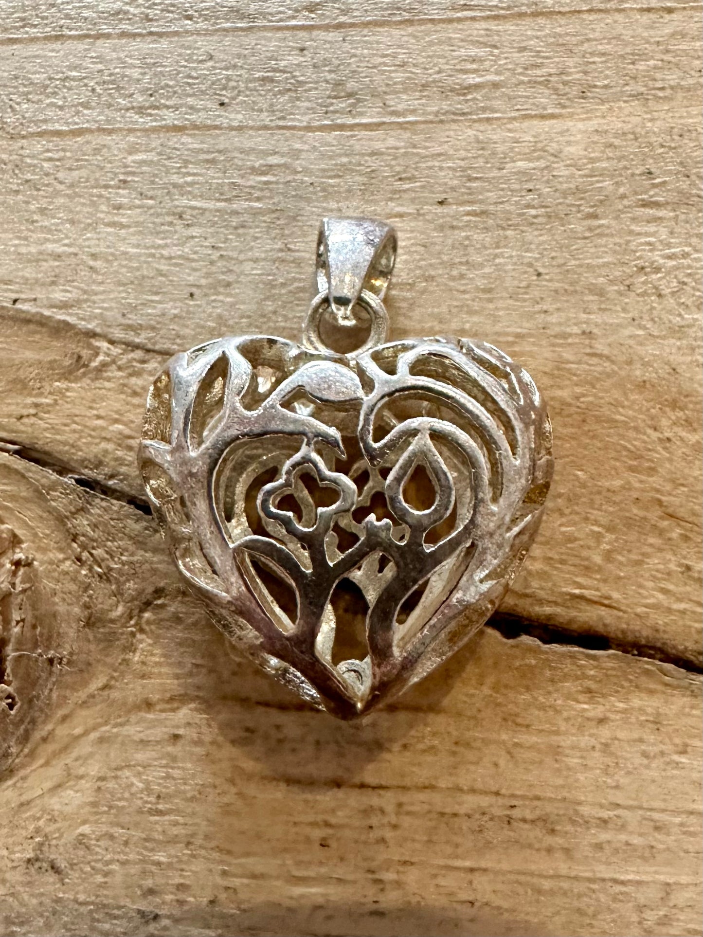 Vintage Filigree Heart 925 Silver Pendant