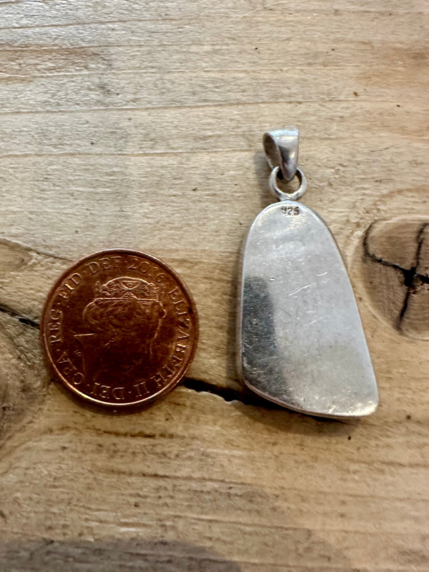 Vintage Natural Mother of Pearl 925 Silver Pendant