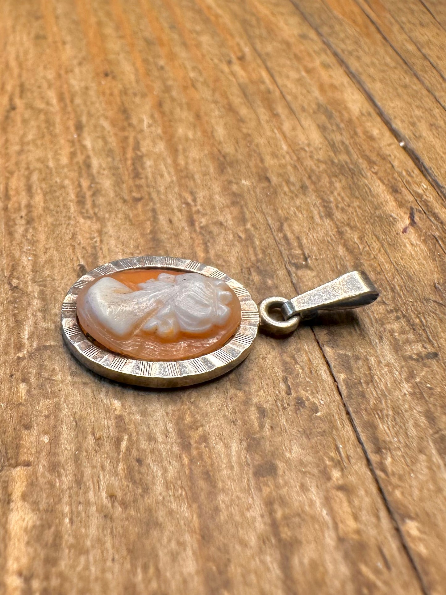 Cameo Textured Frame 925 Sterling Silver Pendant