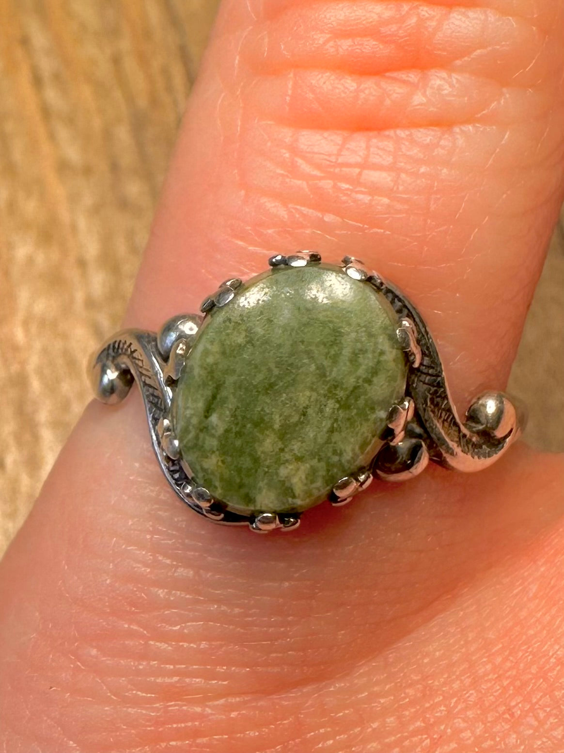 Vintage Navajo Green Stone Maker JP 925 Sterling Silver Size M1/2 Ring
