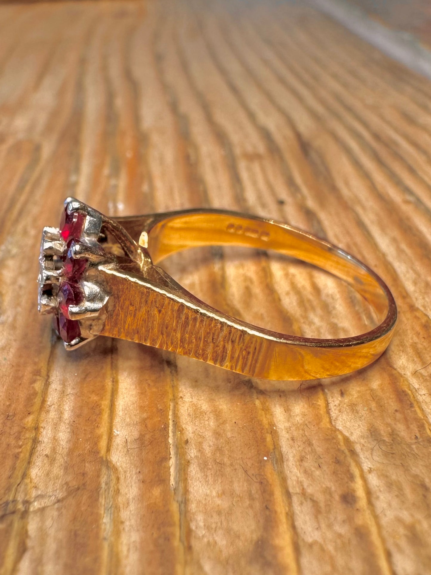 18ct Gold 1975 Ruby’s and Diamond Cluster Bark Effect Size P1/2 Ring