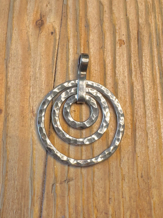 Hammered Three Circle 925 Sterling Silver Pendant
