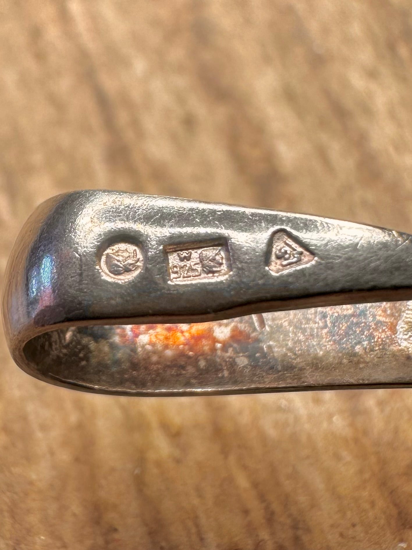 Großer polnischer Bernsteinanhänger aus 925er Sterlingsilber
