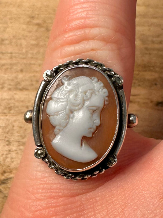 Vintage Cameo 925 Silver Size M Ring