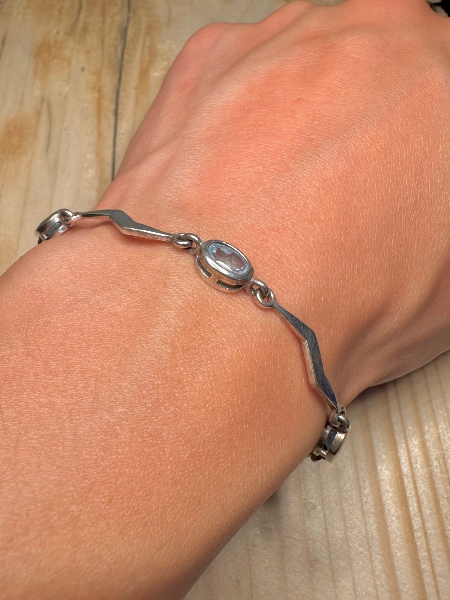 Blue Topaz Oval Zig Zag Link 925 Sterling Silver 7.25 inch Bracelet