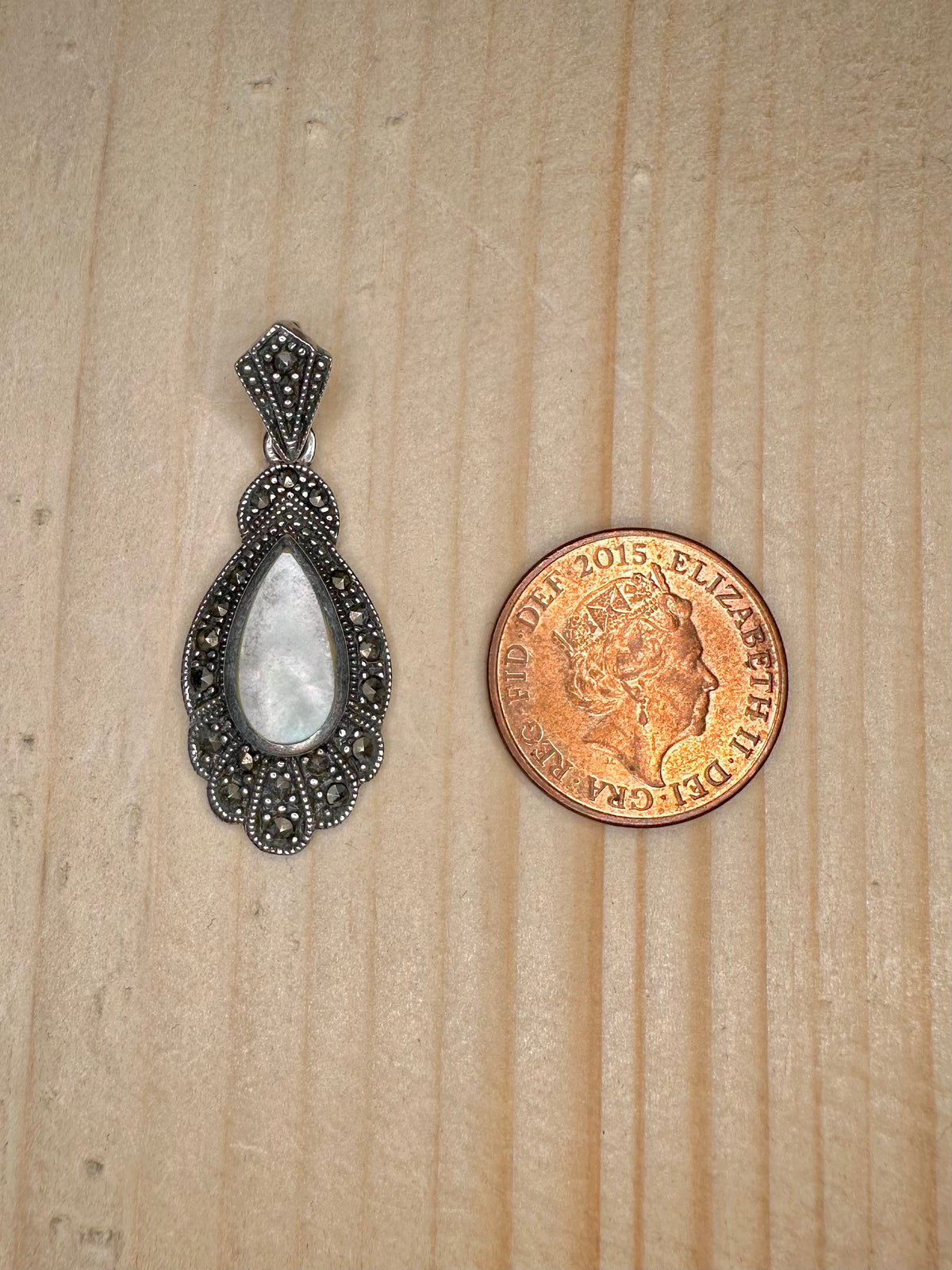 Marcasite & Mother of Pearl Teardrop 925 Sterling Silver Pendant