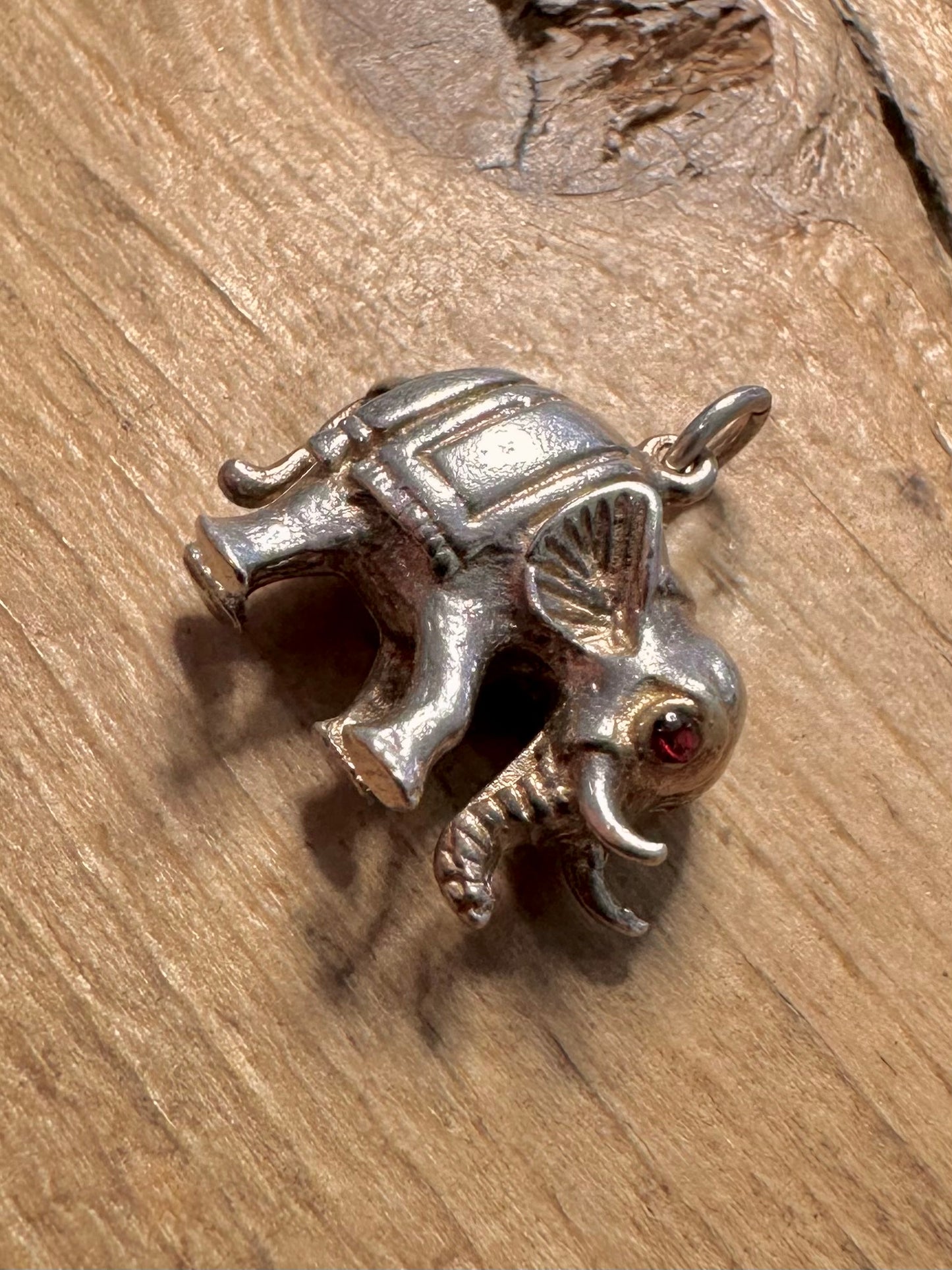 Vintage 1977 Solid Elephant Red Eye Stone 925 Silver Charm Pendant