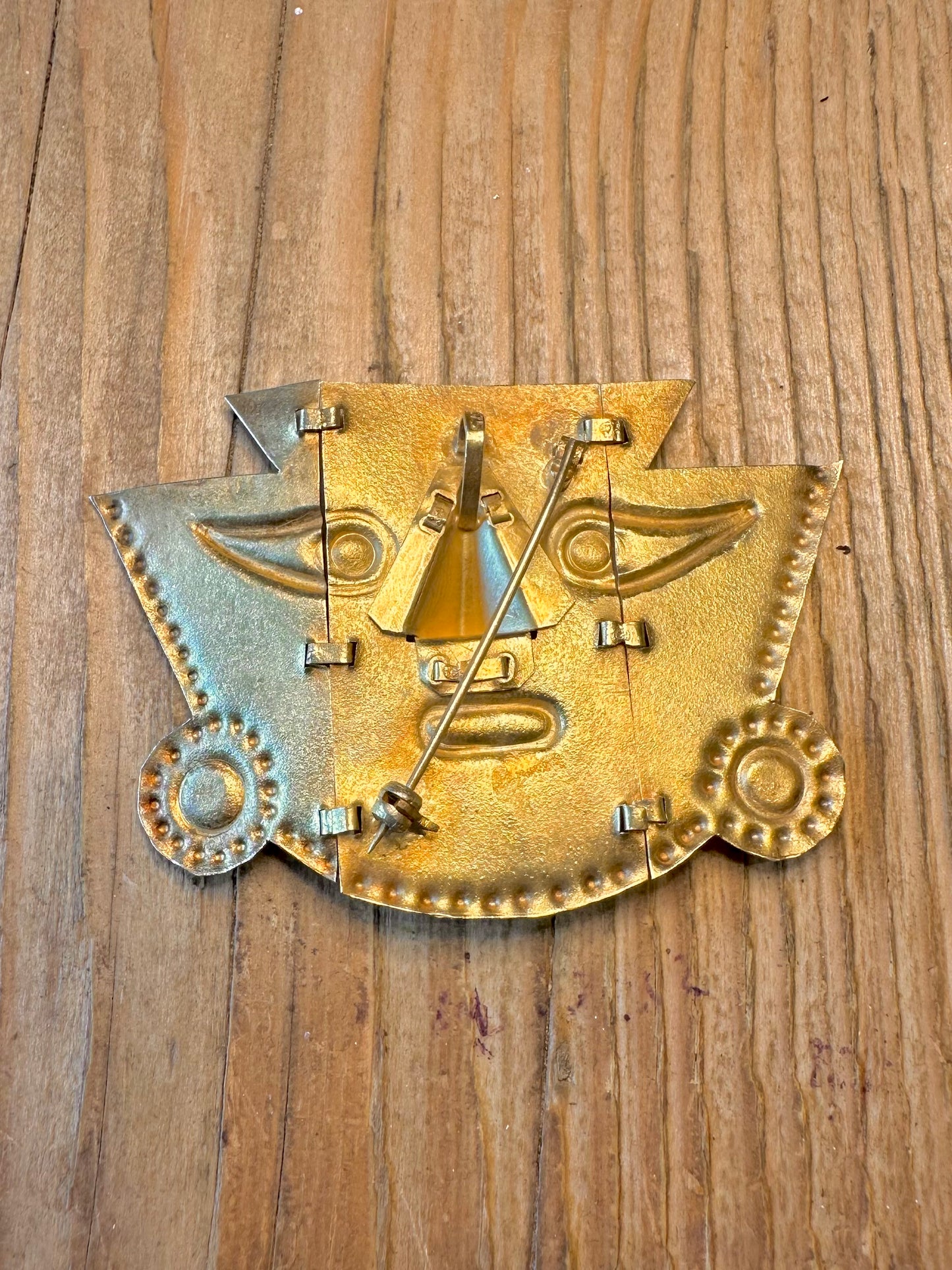 Peruvian Handmade Hinge Movement Sicán Lambeyeque Mask Coral Gold Toned 925 Sterling Silver Pendant And Brooch