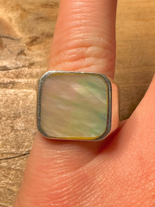 Modernist Mother of Pearl Signet 935 Silver Size O1/2 Ring