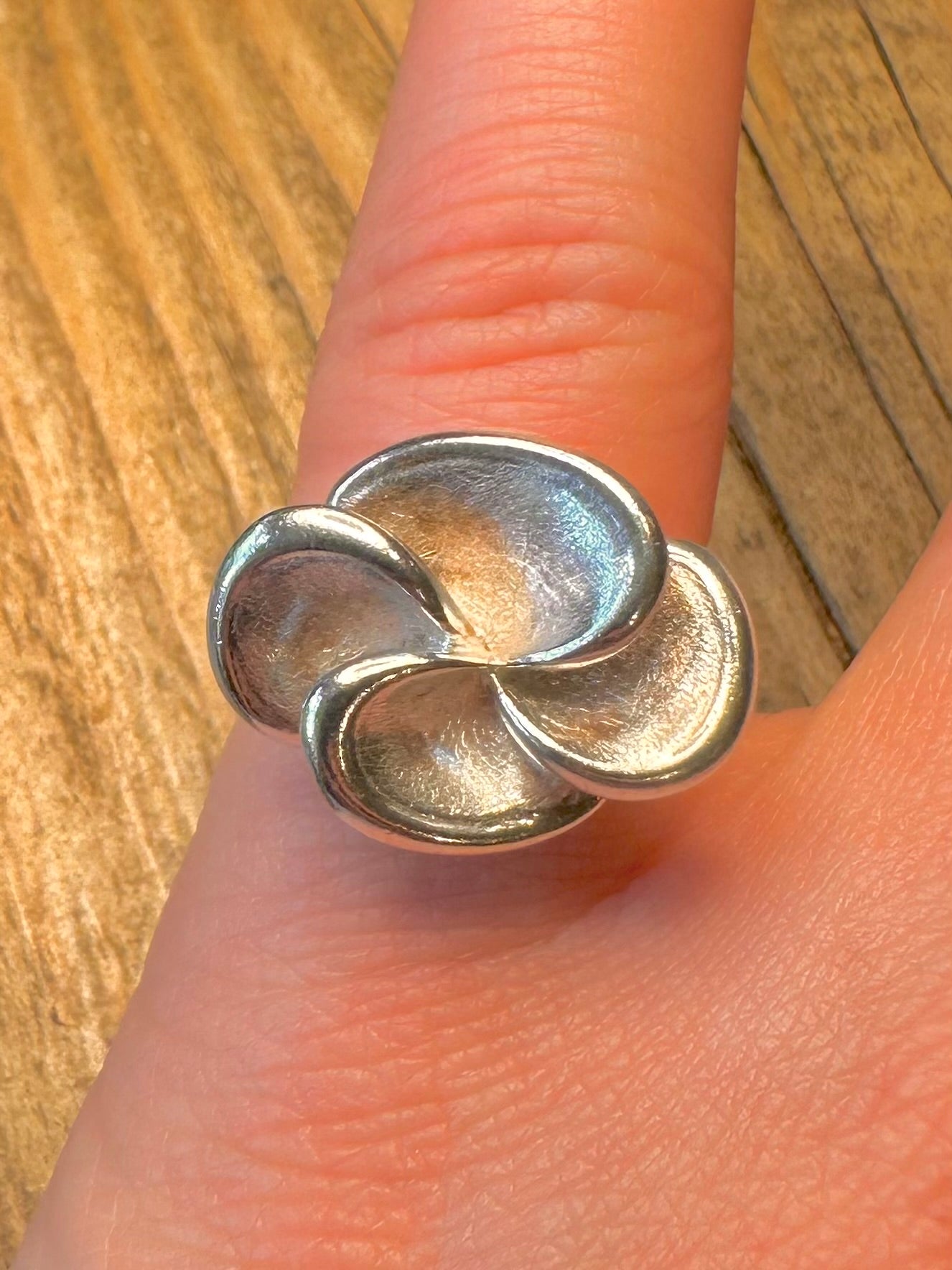 Abstrakter Blumen-Ring aus 925er Sterlingsilber, Größe J