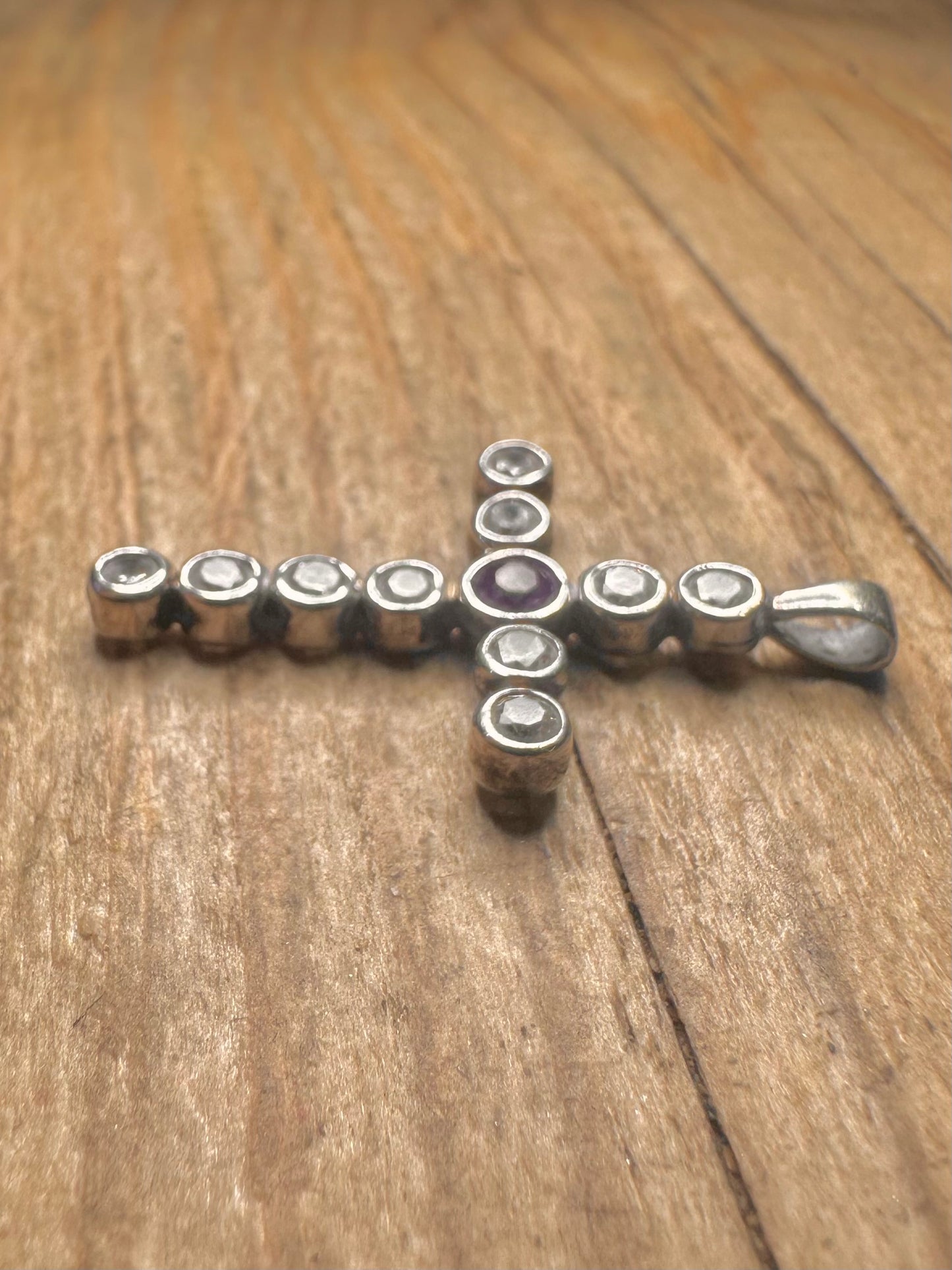 Vintage Amethyst- und Weißstein-Kreuz-Anhänger aus 925er Sterlingsilber