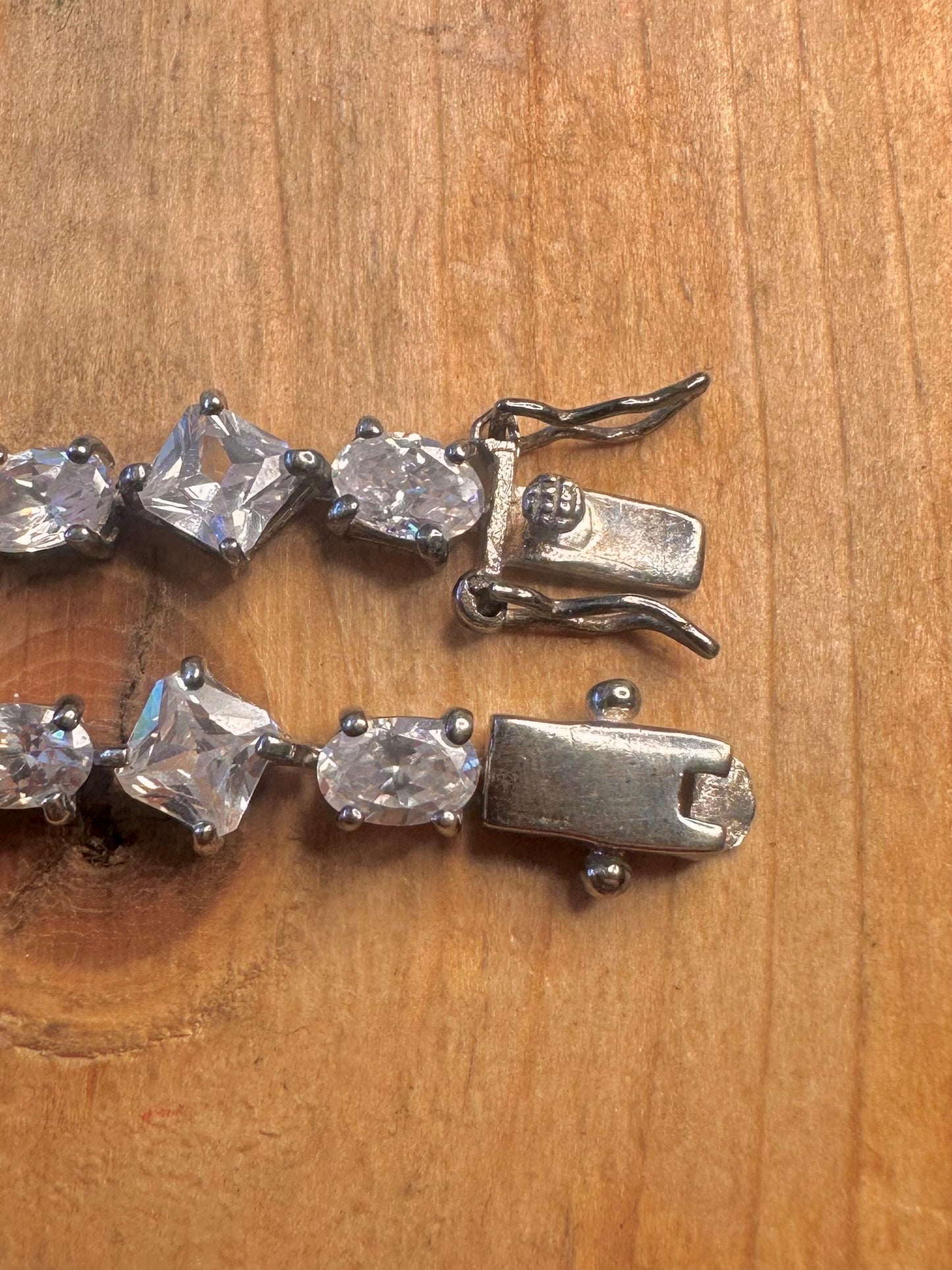 White Stone Tennis 925 Sterling Silver 7.5 inch Bracelet