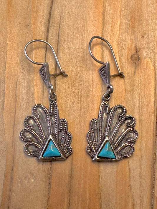 Vintage Turquoise Ornate Maker Pipis 925 Sterling Silver Earrings