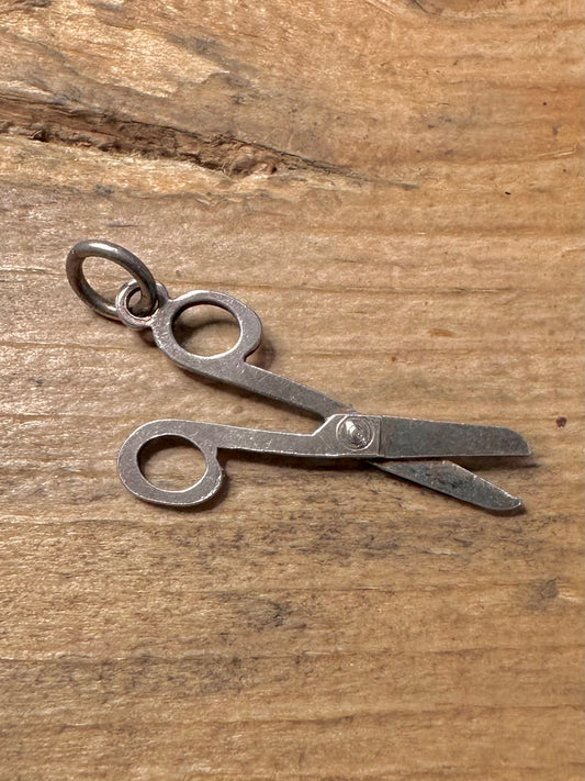 Vintage Moving Scissors 925 Silver Pendant