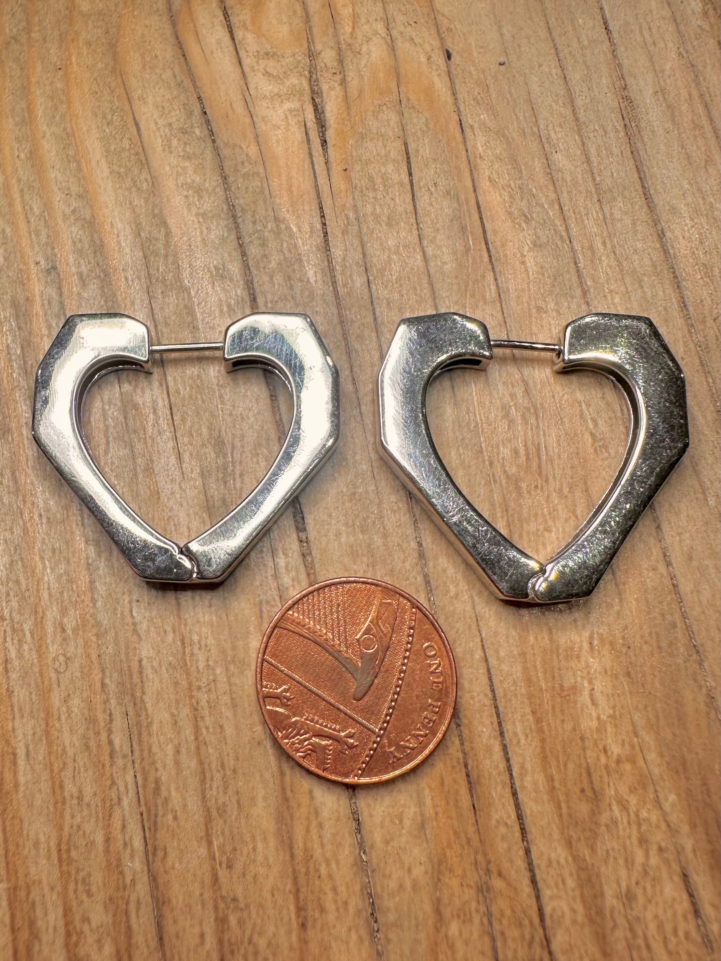 Modern Chunky Heart 925 Sterling Silver Earrings