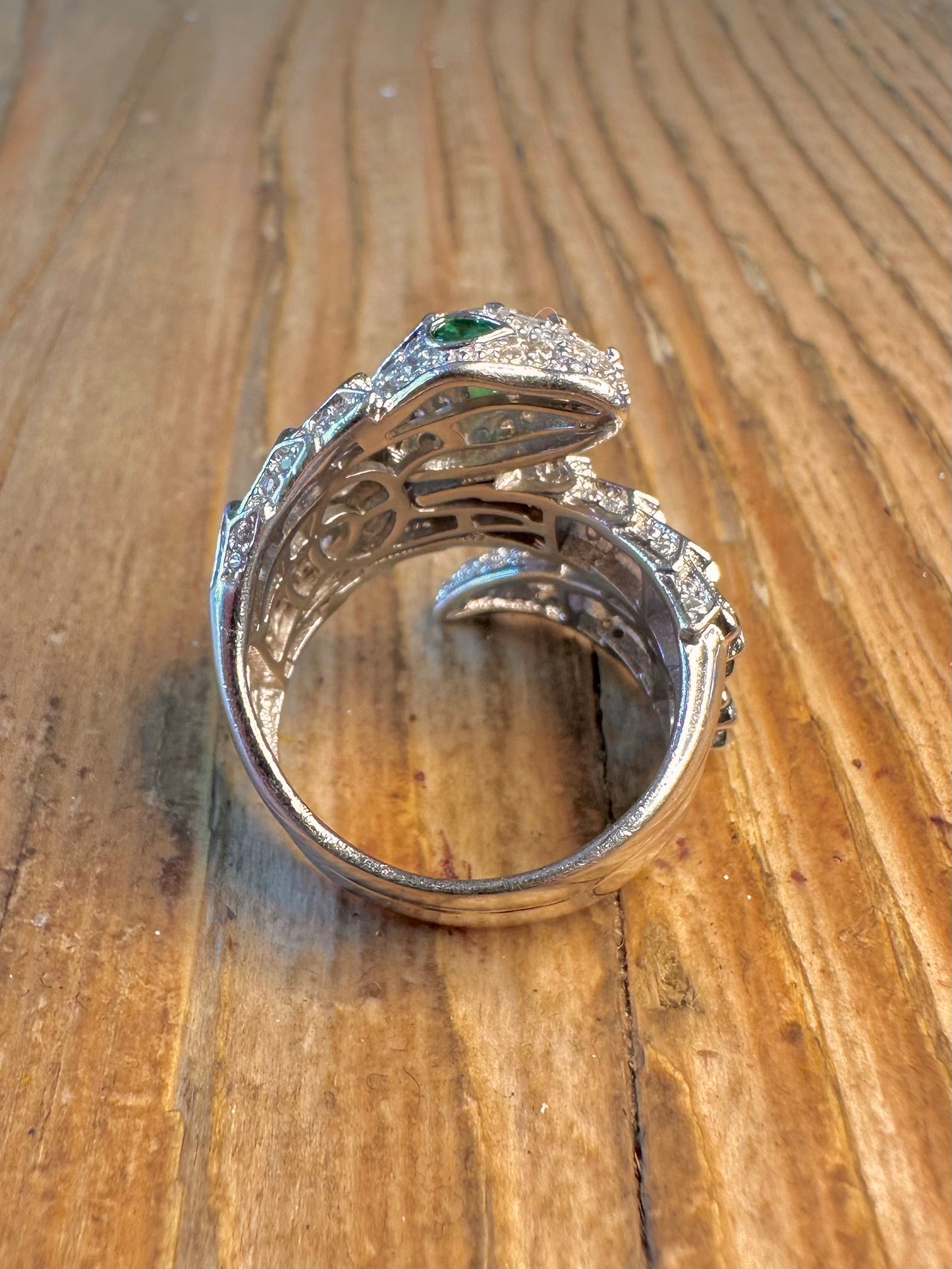 White CZ Serpentine Green Eye Wrapping 925 Sterling Silver Size N1/2 Ring
