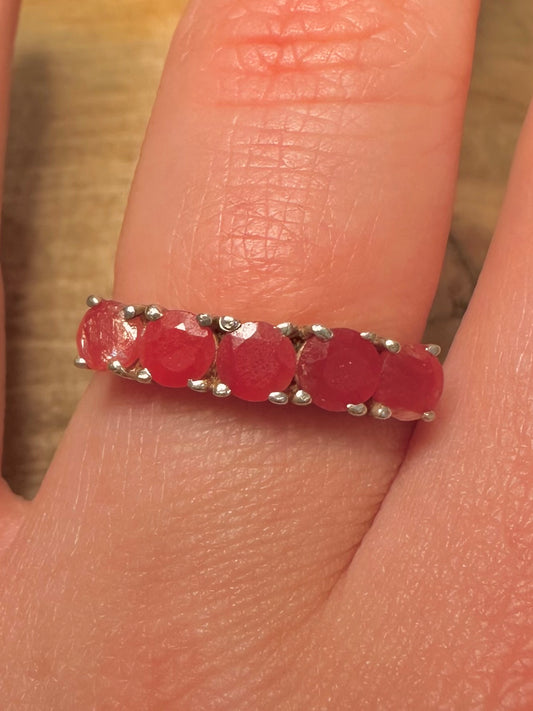 Vintage Red Stones 925 Silver Size P1/2 Ring