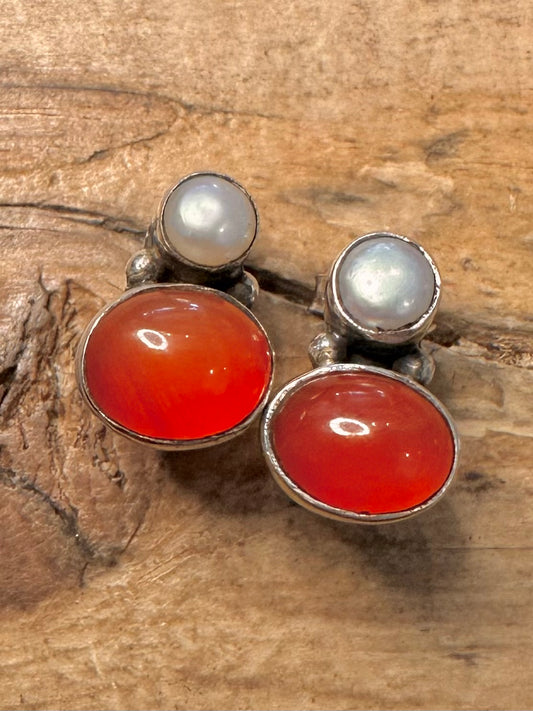 Vintage Pearl and Carnelian Stud 925 Silver Earrings