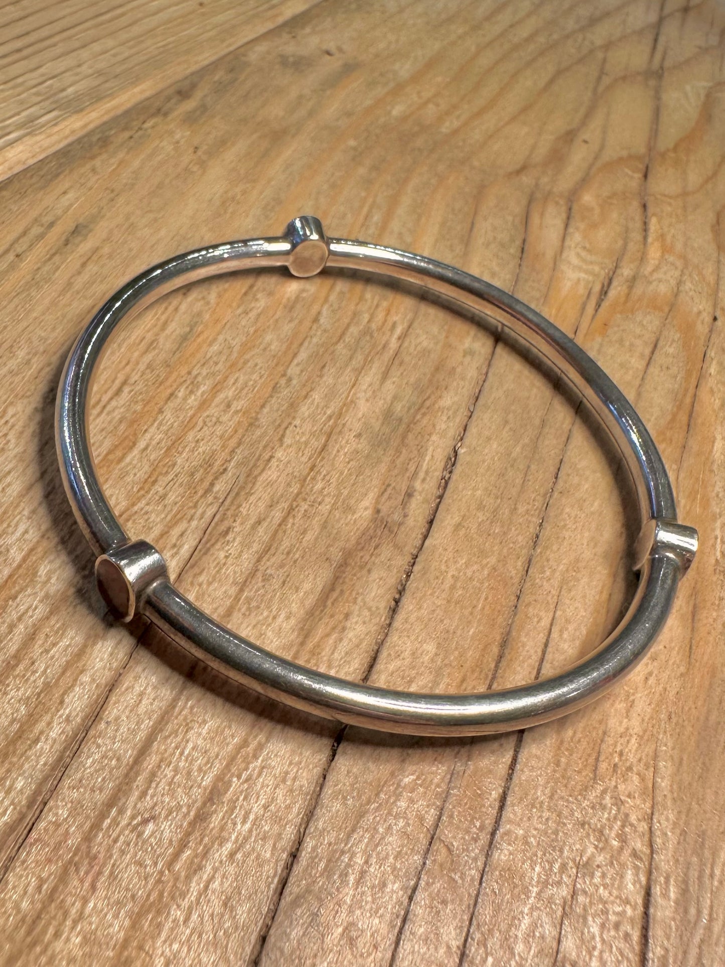 Vintage Carnelian 925 Sterling Silver Bangle