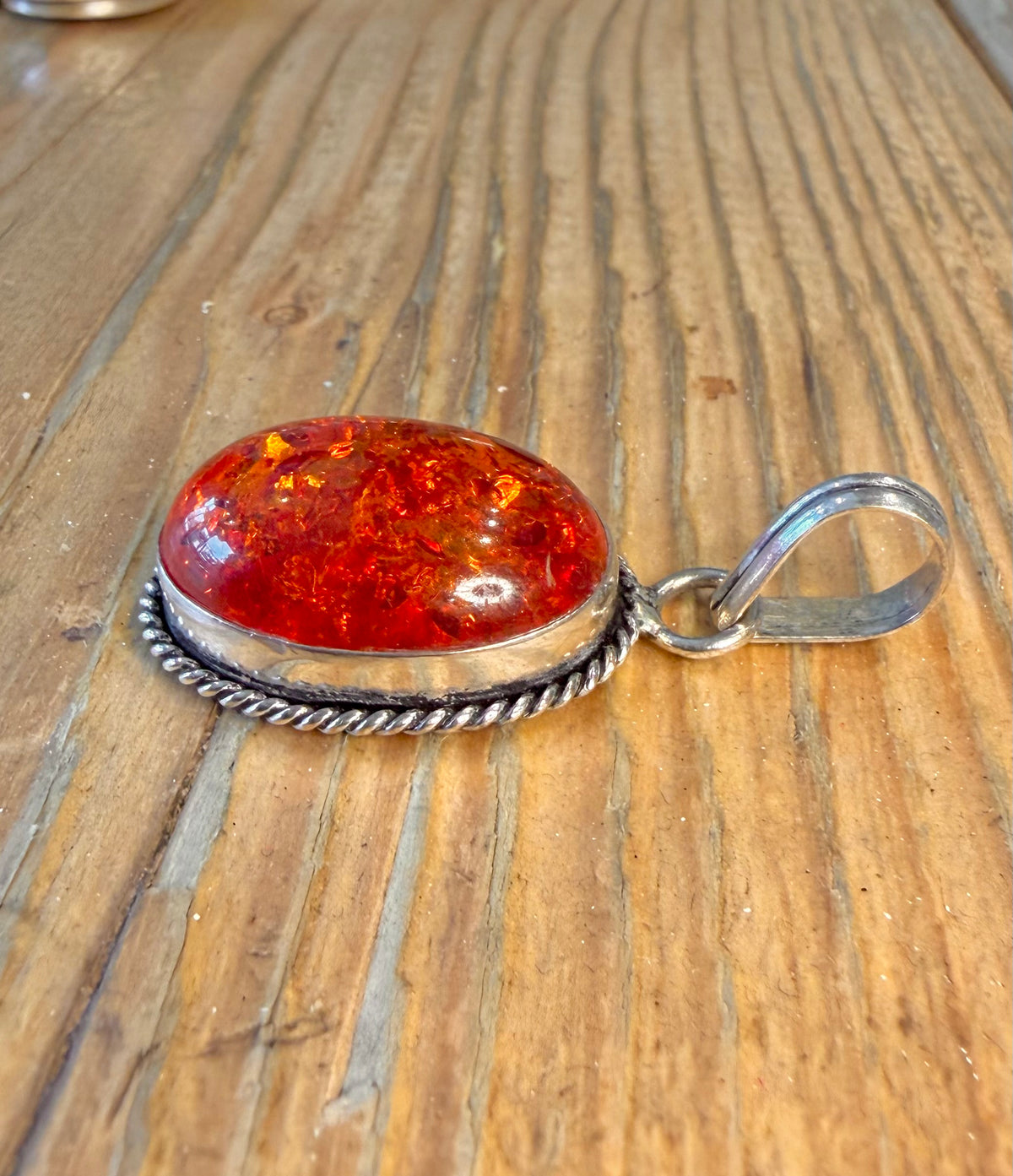 Oval Amber Rope Border 925 Sterling Silver Pendant