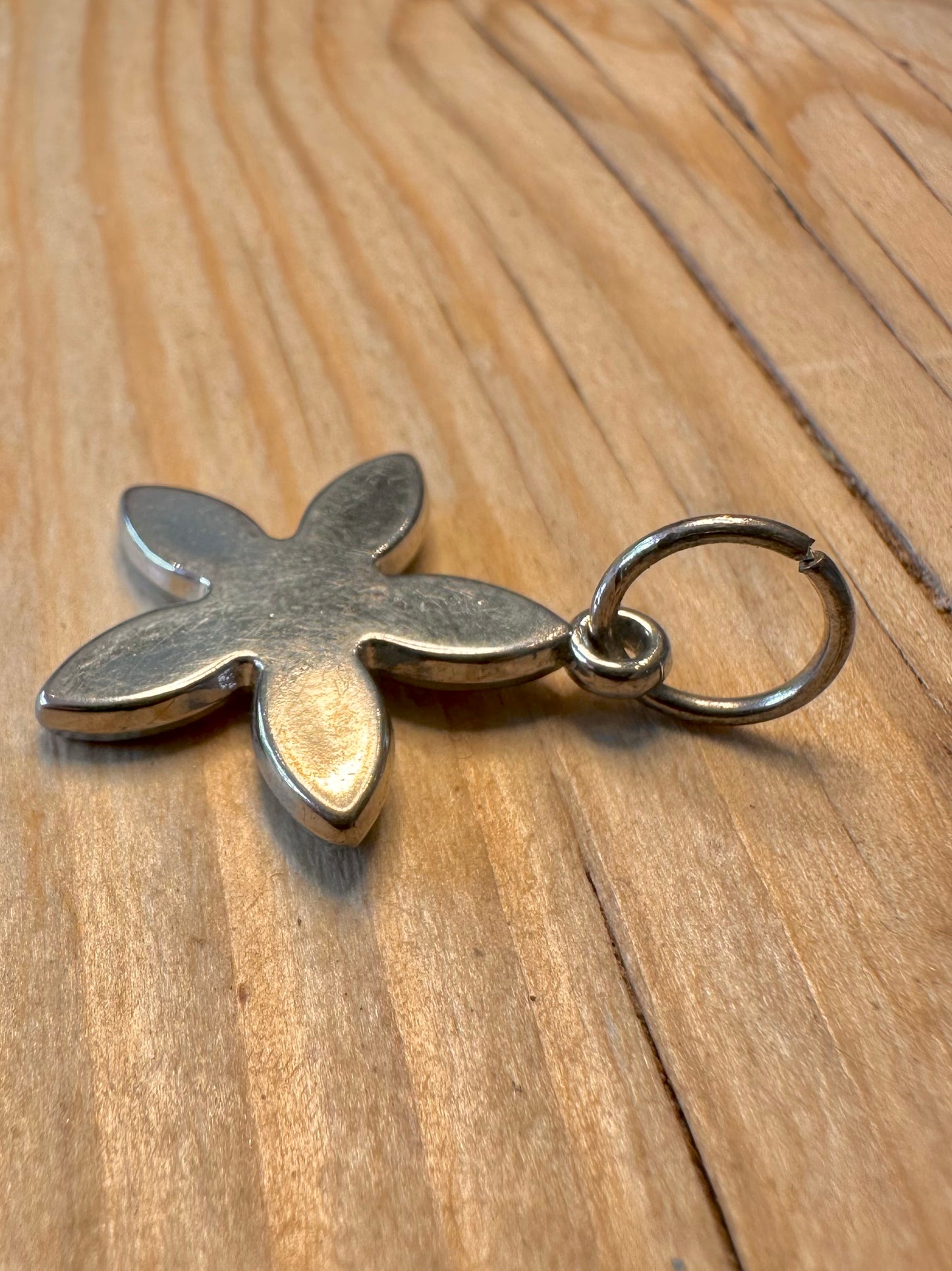 Modern Flower 925 Silver Pendant