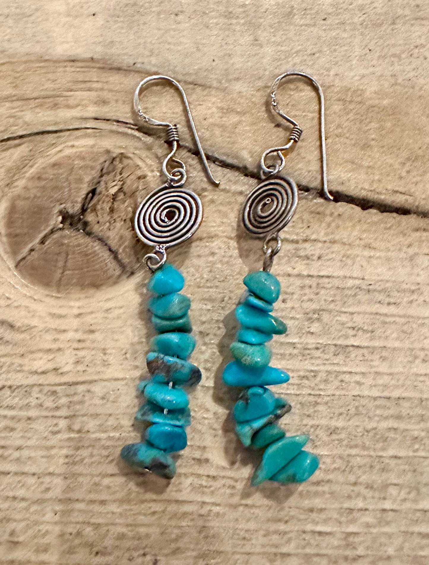 Vintage Swirl Turquoise Chip 925 Silver Earrings