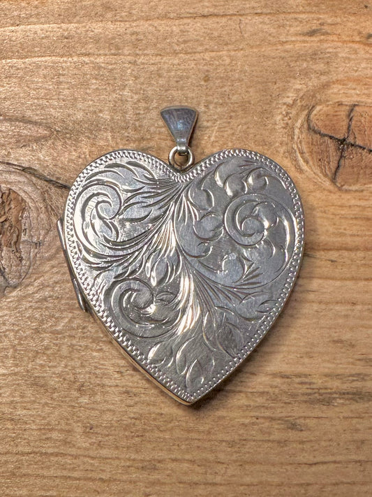 Vintage 1976 Heart Engraved Locket JS Maker 925 Silver Pendant