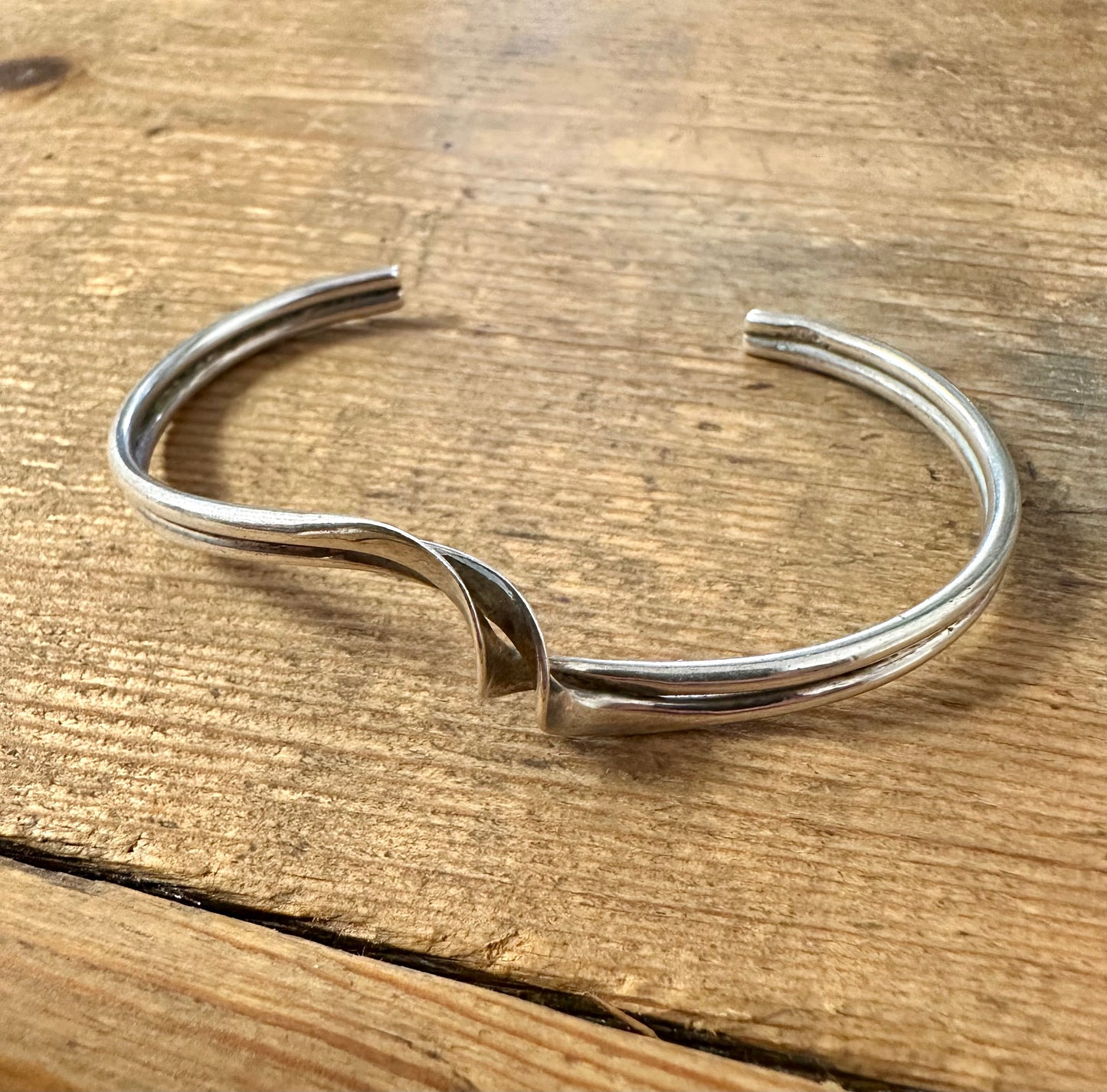 Abstract Twisted Cuff 925 Silver Bangle