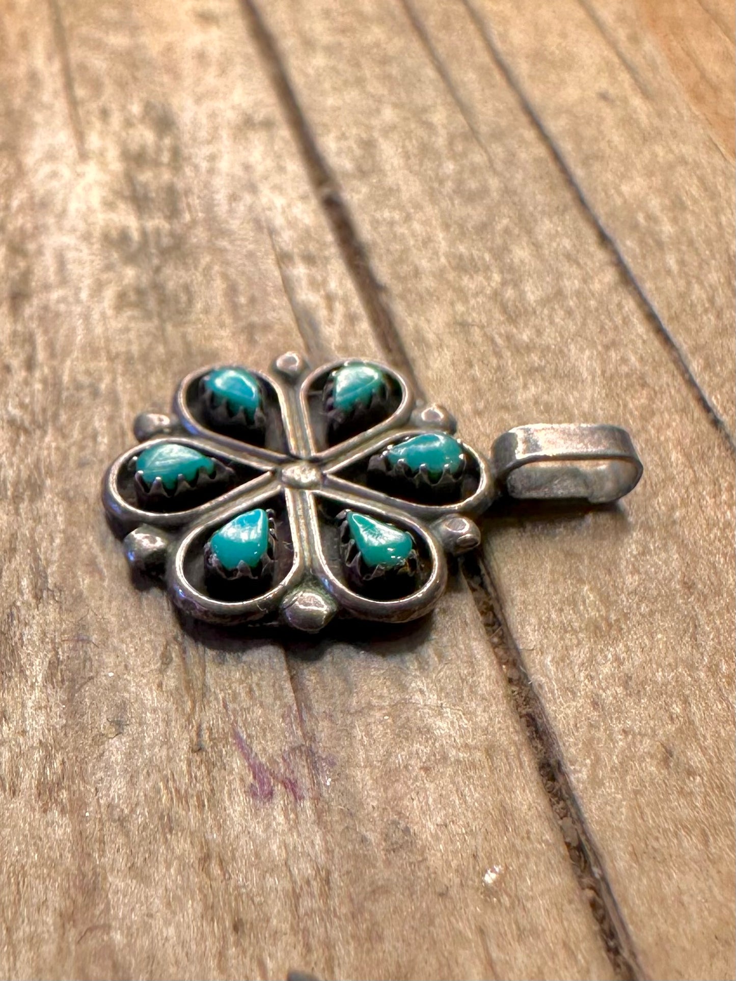 Vintage Zuni Navajo Turquoise 925 Sterling Silver Pendant
