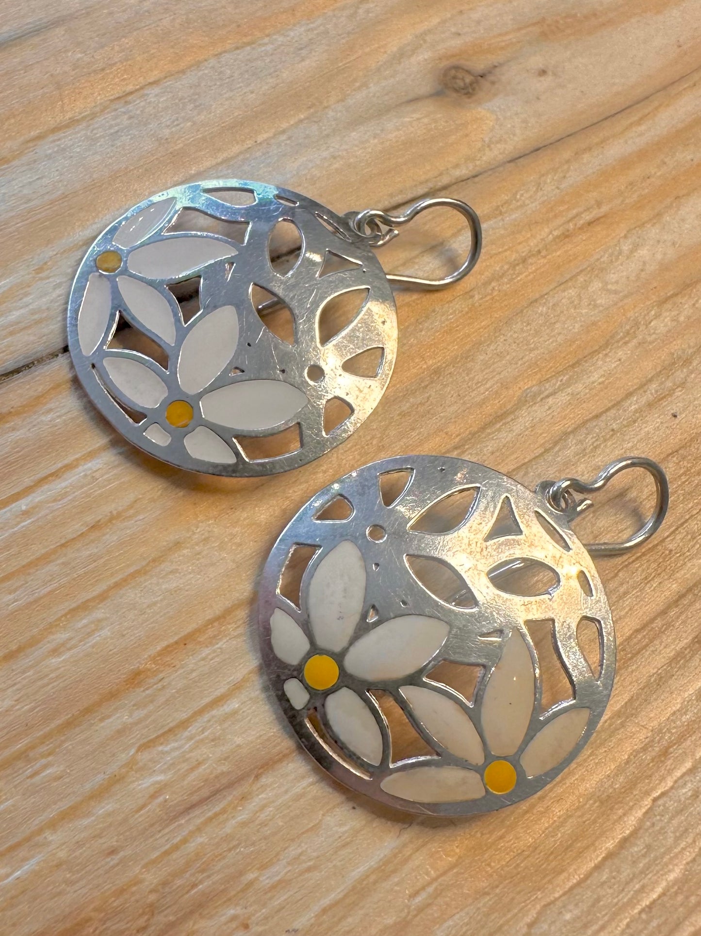 Vintage Enamel Flower Daisy 925 Silver Earrings