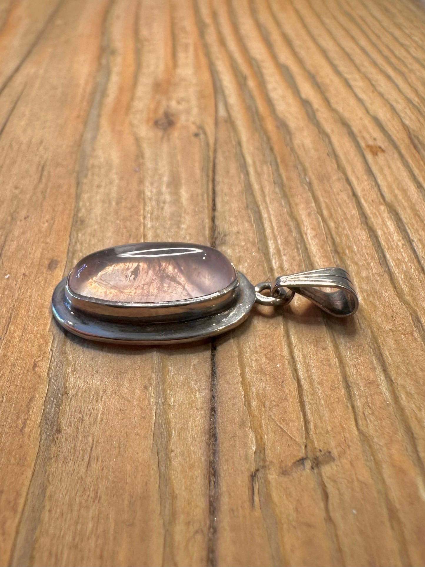Rose Quarts Oval 925 Sterling Silver Pendant