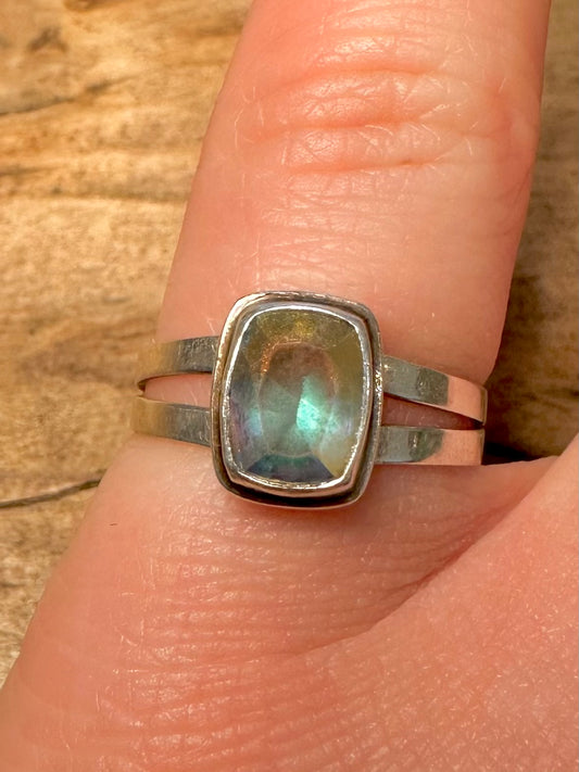 Vintage Rainbow Crystal 925 Silver Size O Ring