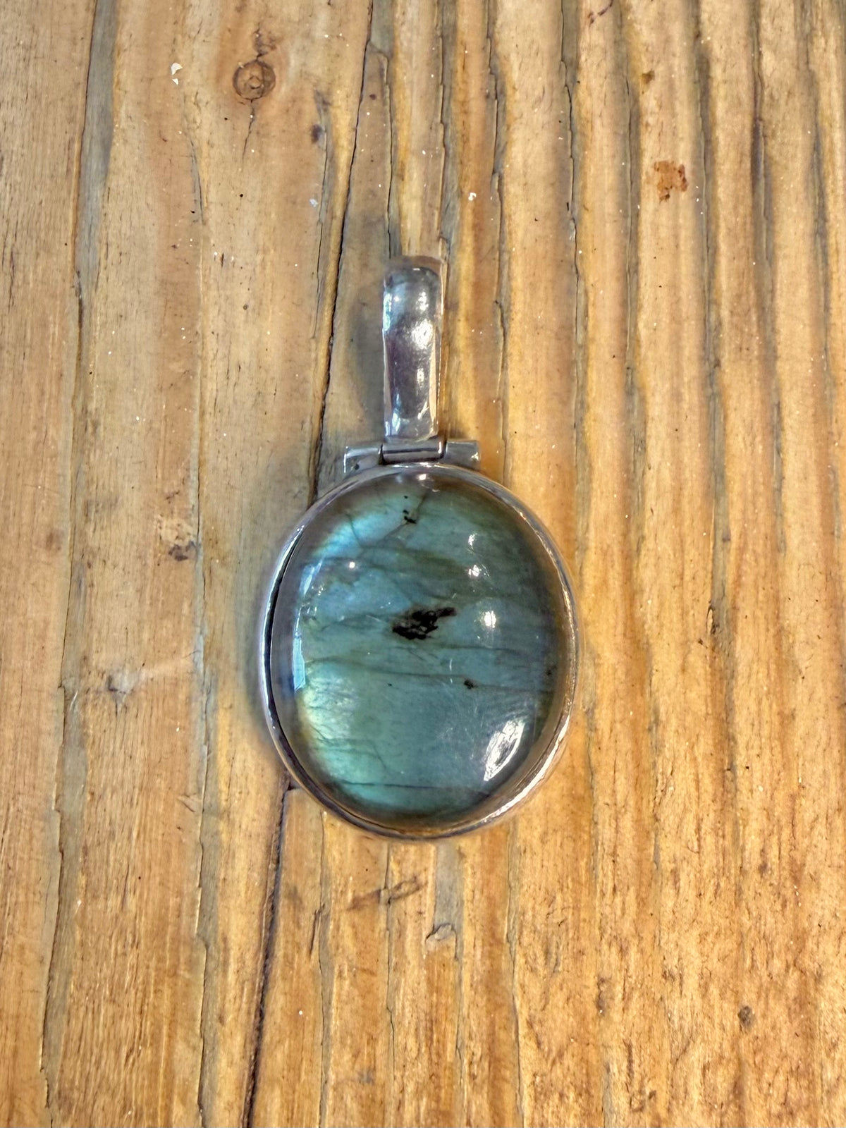 Oval Labradorite 925 Sterling Silver Pendant