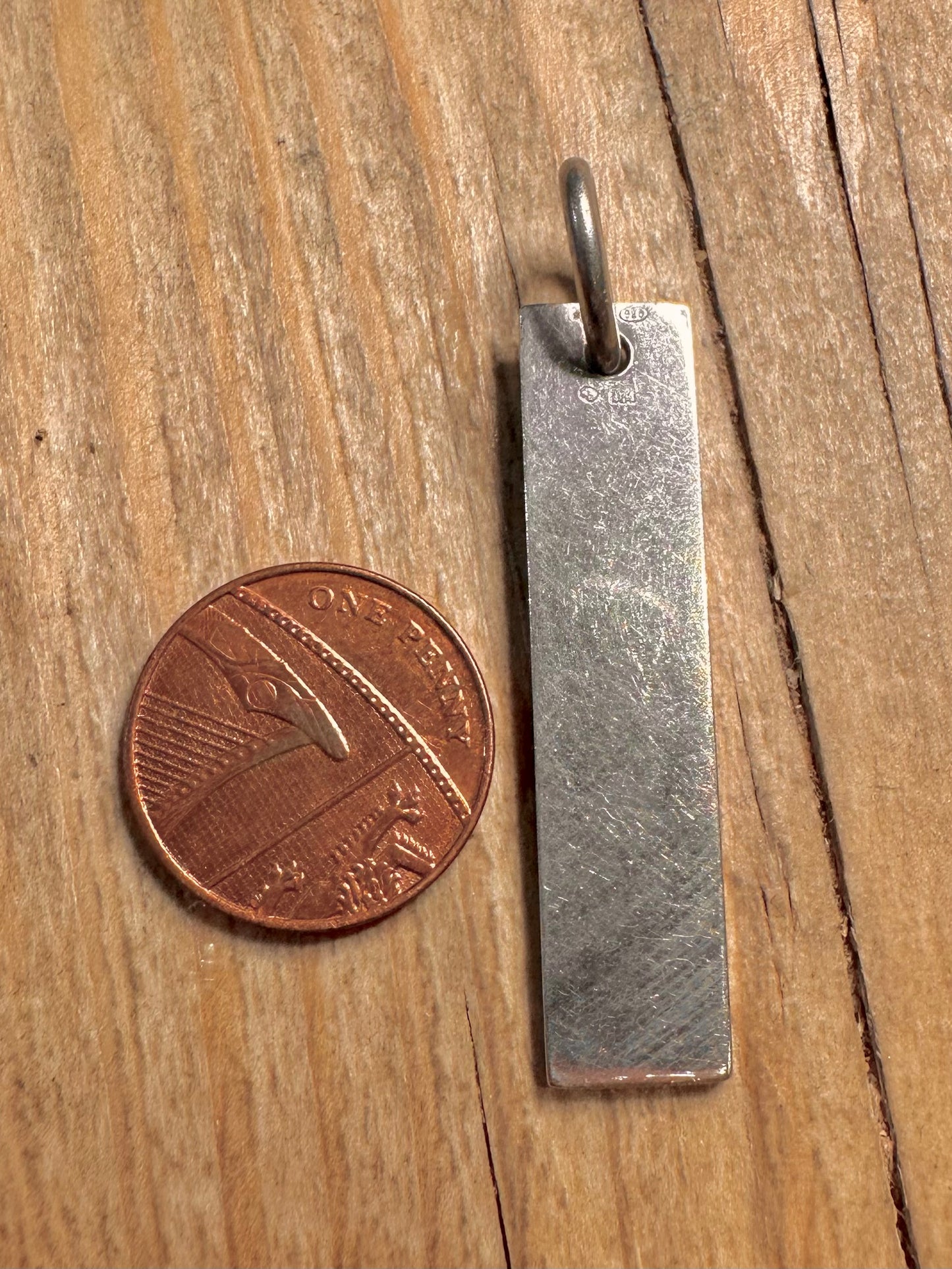 Vintage Gucci Bar 1697AR 925 Sterling Silver Pendant