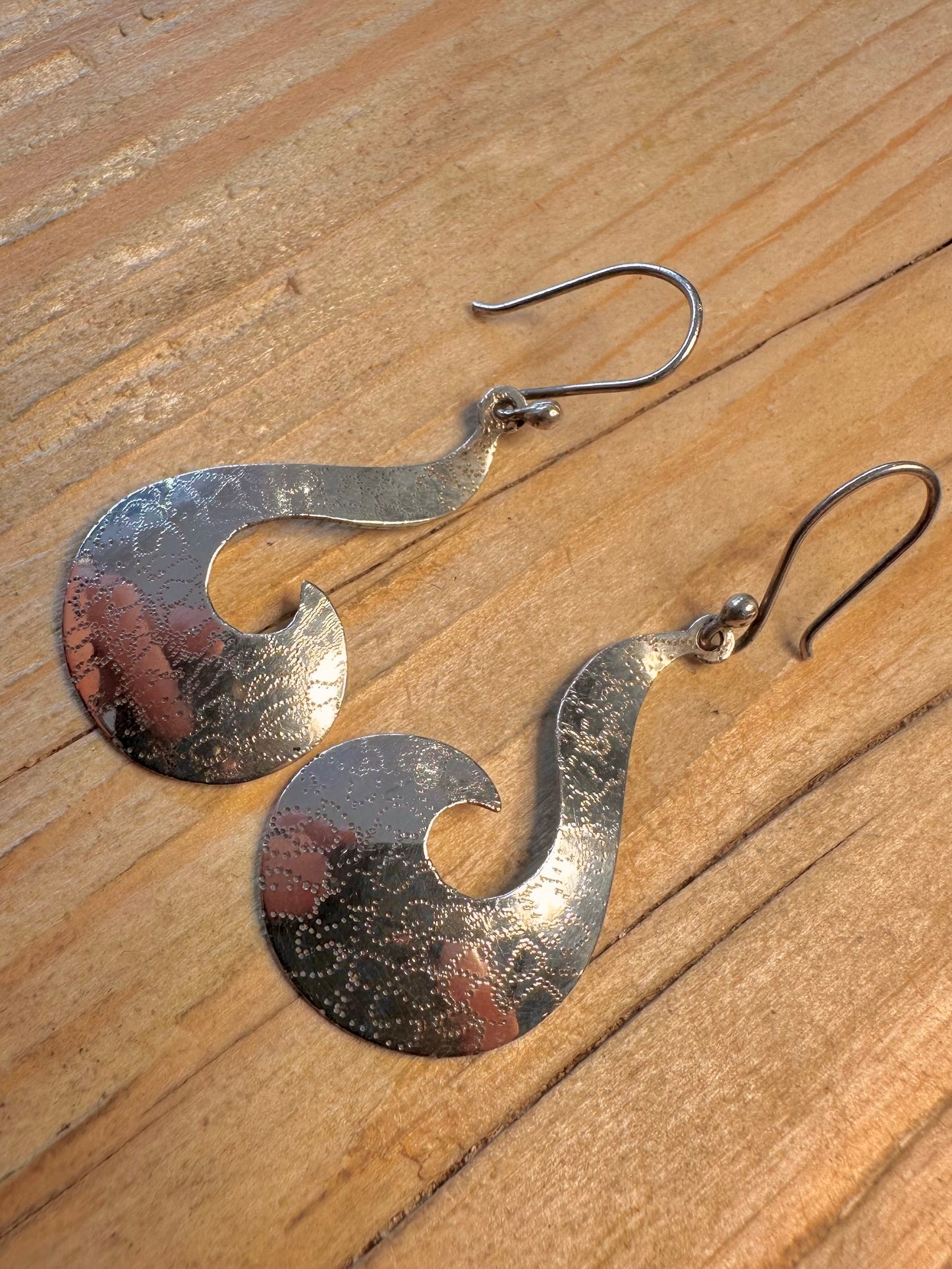 Abstract Engraved Curl 925 Sterling Silver Earrings