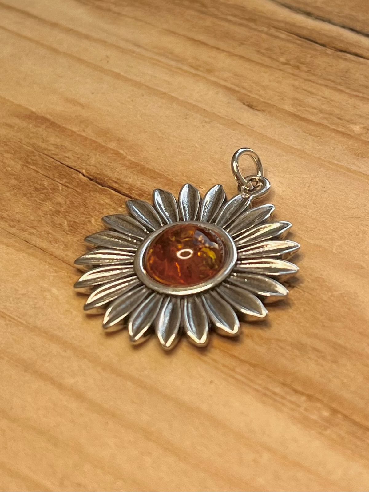 Amber Flower 925 Sterling Silver Pendant