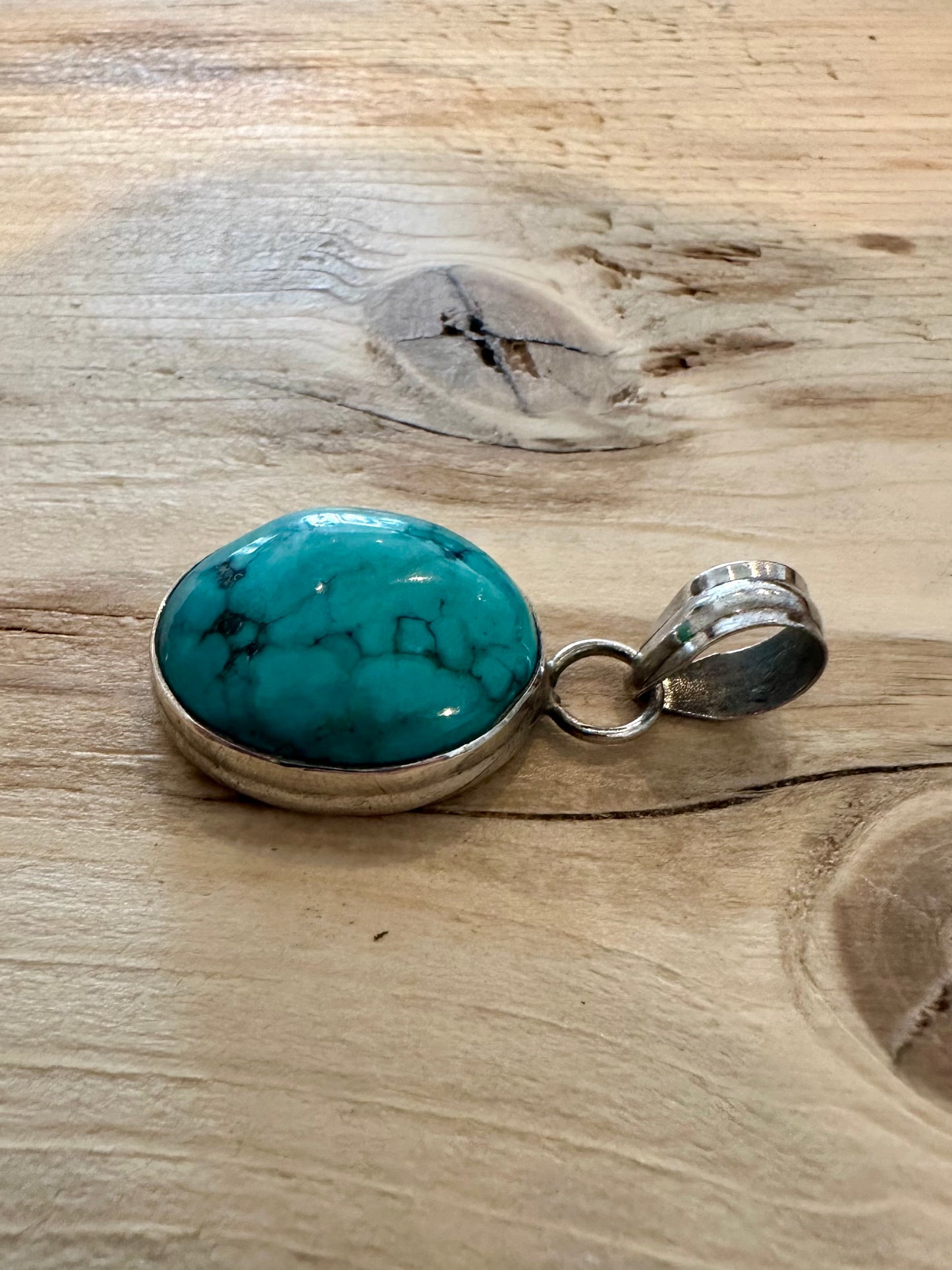 Vintage Oval Turquoise 925 Silver Pendant