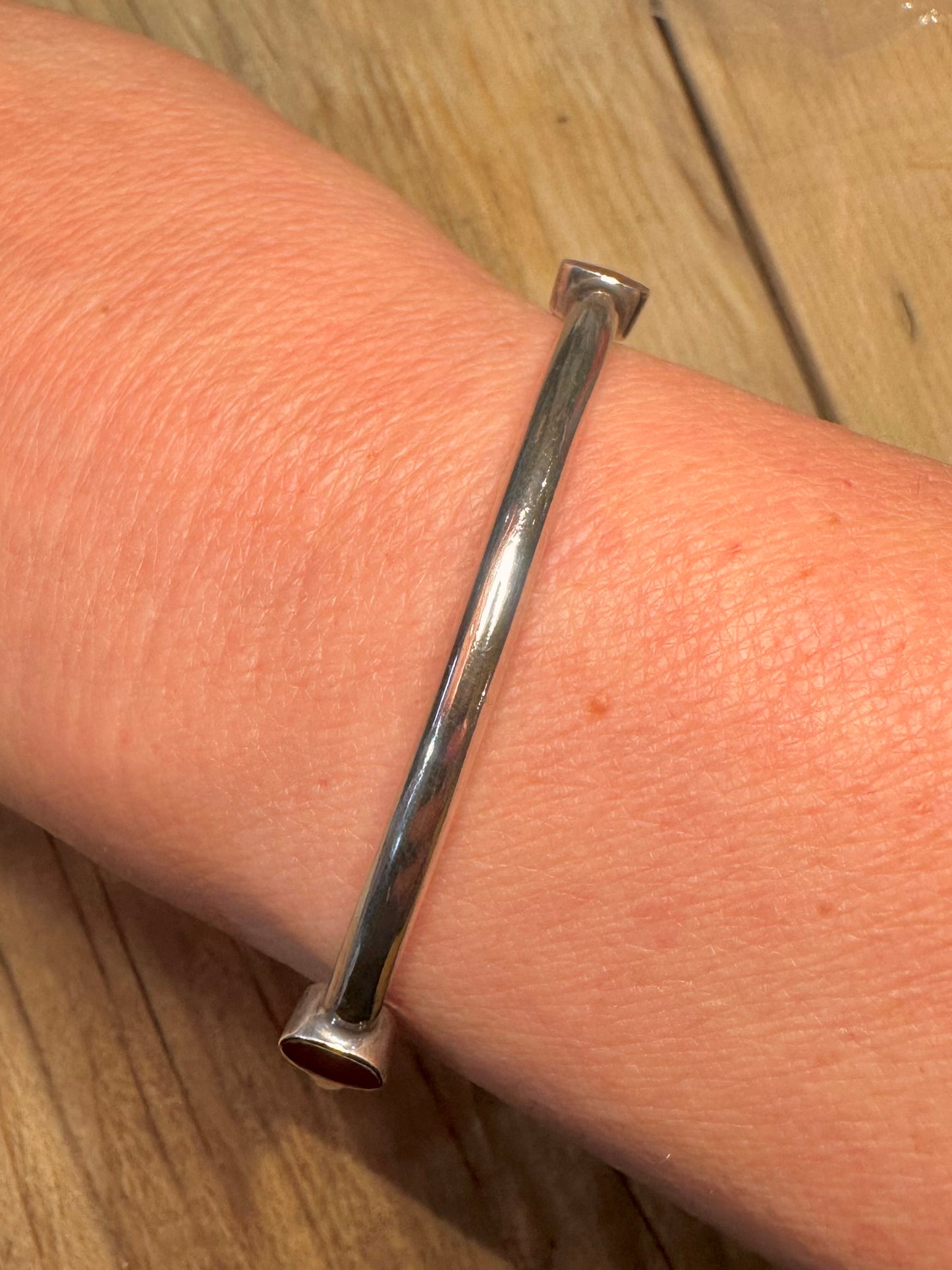 Vintage Carnelian 925 Sterling Silver Bangle