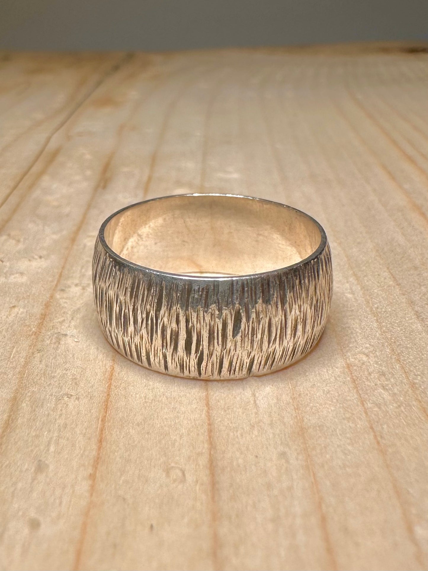 Chunky 1978 Bark Effect Band 925 Sterling Silver Size X Ring