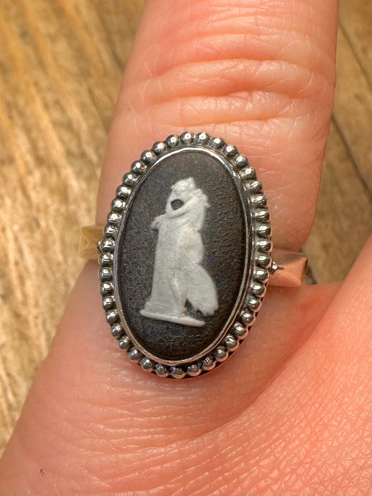 Vintage 1975 Black Cameo Wedgwood Made in England 925 Sterling Silver Hallmarked Size L1/2 Ring