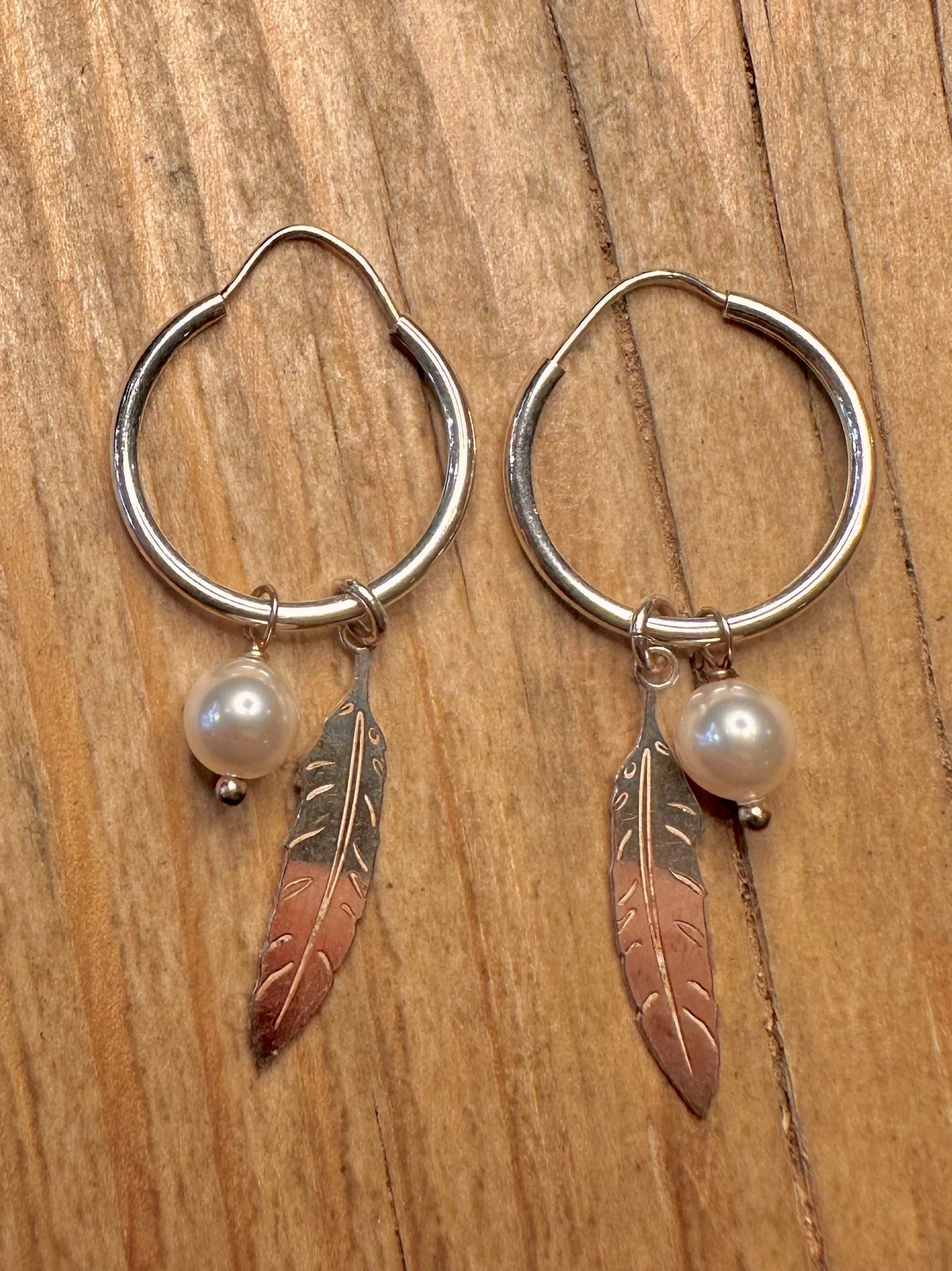 Modern Hoops Leaf Pearl 925 Sterling Silver Earrings