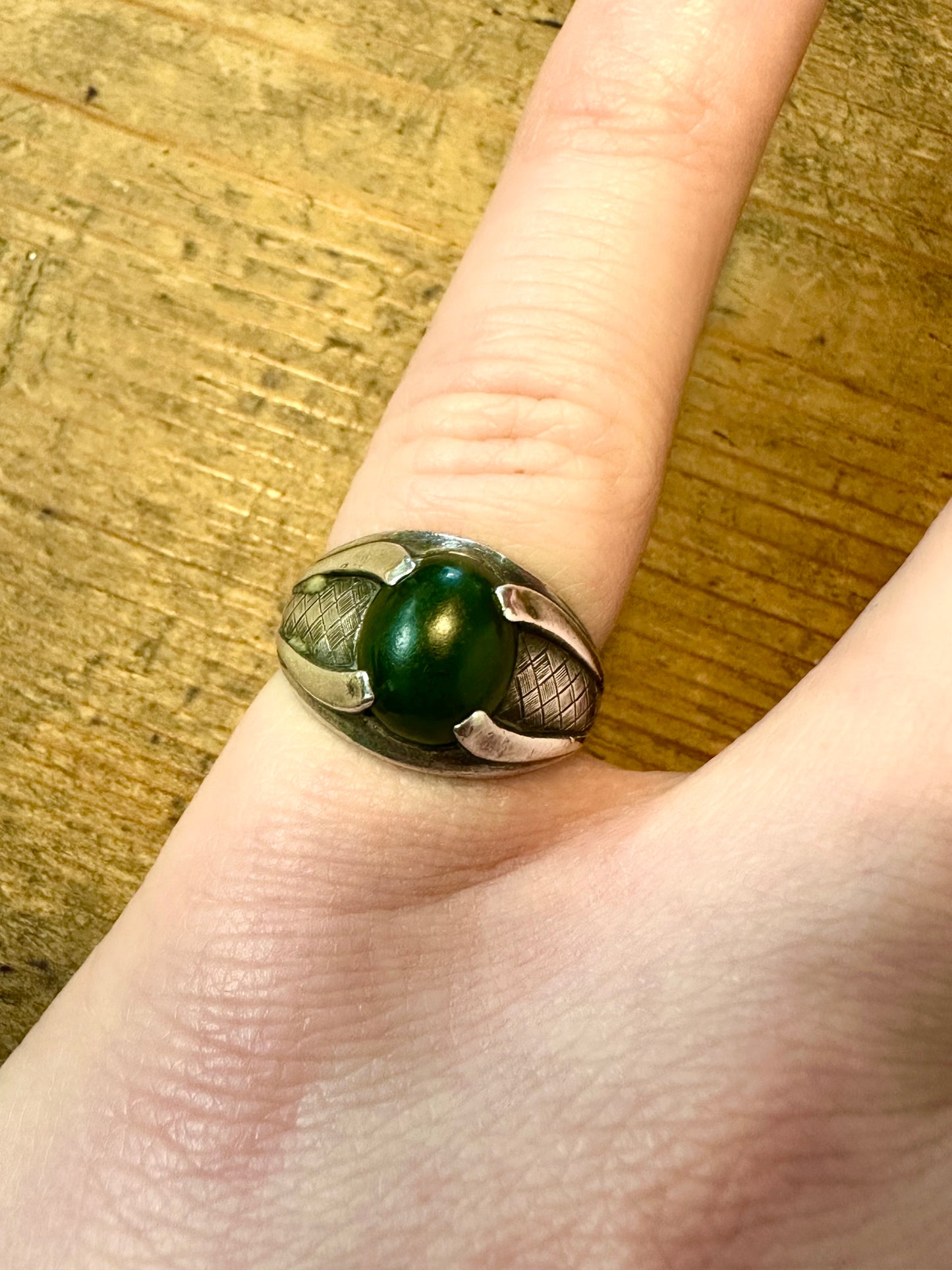 Vintage Green Jade 925 Sterling Silver Size L Ring